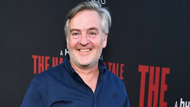 Майк Баркер