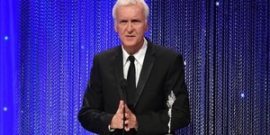 Джеймс Кэмерон поздравил Marvel с успехом «Мстителей»