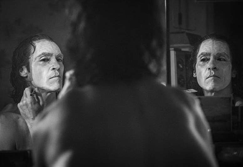 Кадр из фильма "Джокер"