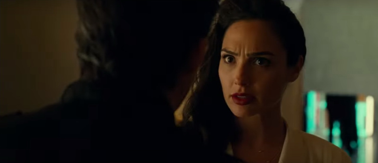 Скриншот из трейлера фильма "Чудо-женщина: 1984"