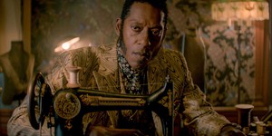 На съемках «Американских богов» случился расистский скандал