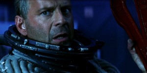 Брюс Уиллис сыграет в космическом экшене