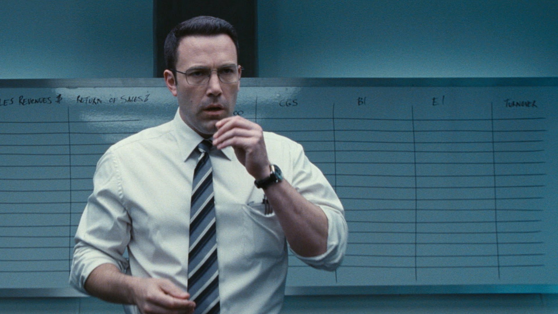 Кадр из фильма "Аудитор"