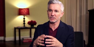 Режиссер фильма с заболевшим Томом Хэнксом отправился на карантин