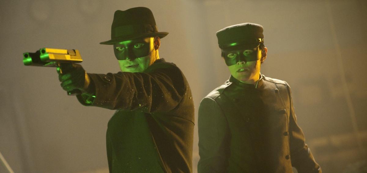 Кадр из фильма "Зеленый шершень" 2011