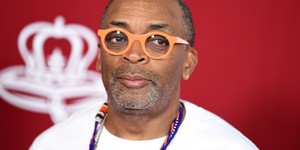 Режиссер «Черного клановца» снимет «Американскую утопию»