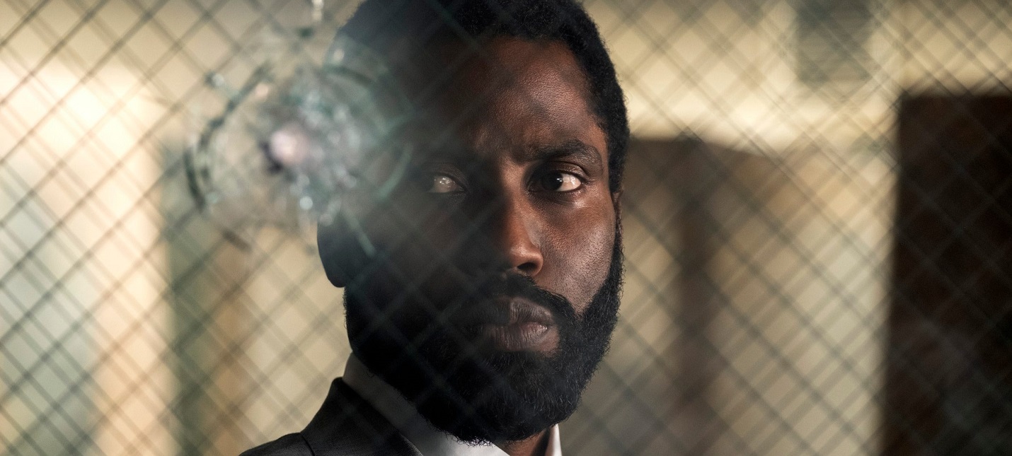 Кадр из фильма "Довод"