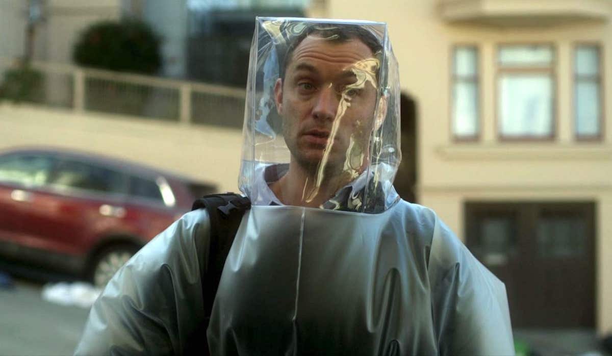 Джуд Лоу в фильме "Заражение"