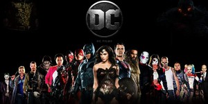 Фанатов DC ждет мультивселенная с несколькими Бэтменами Фанатов DC ждет мультивселенная с несколькими Бэтменами