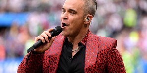 Певец Робби Уильямс получит байопик