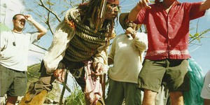 Режиссер «Пиратов Карибского моря» экранизирует повесть Джорджа Мартина