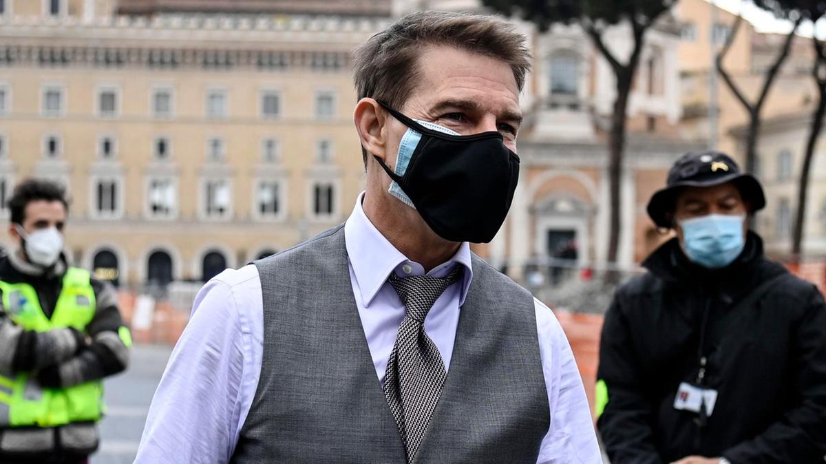 Том Круз на съемках "Миссии невыполнимой 7"