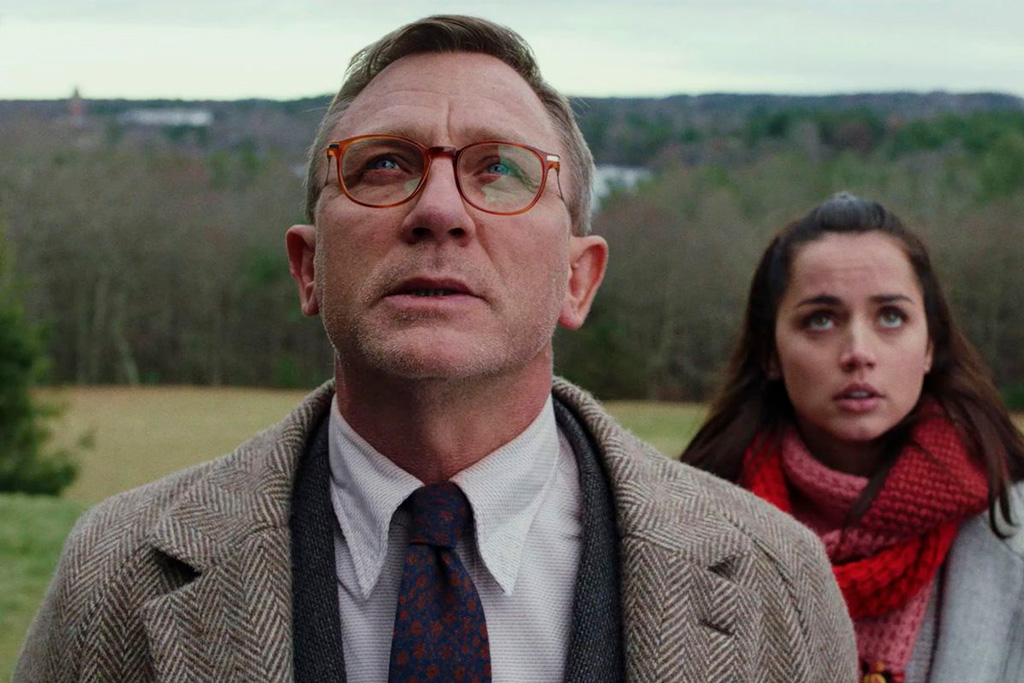 Кадр из фильма "Достать ножи"