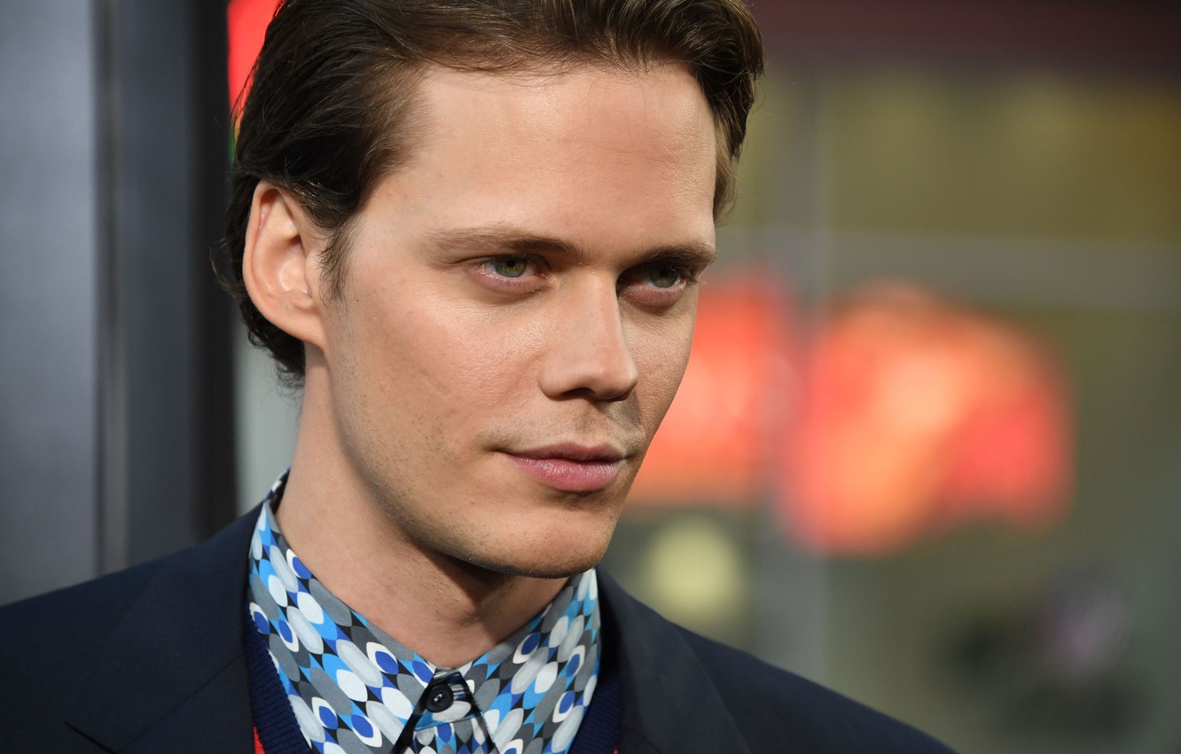 Билл Скарсгард