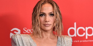 Дженнифер Лопес спасет человечество от искусственного интеллекта