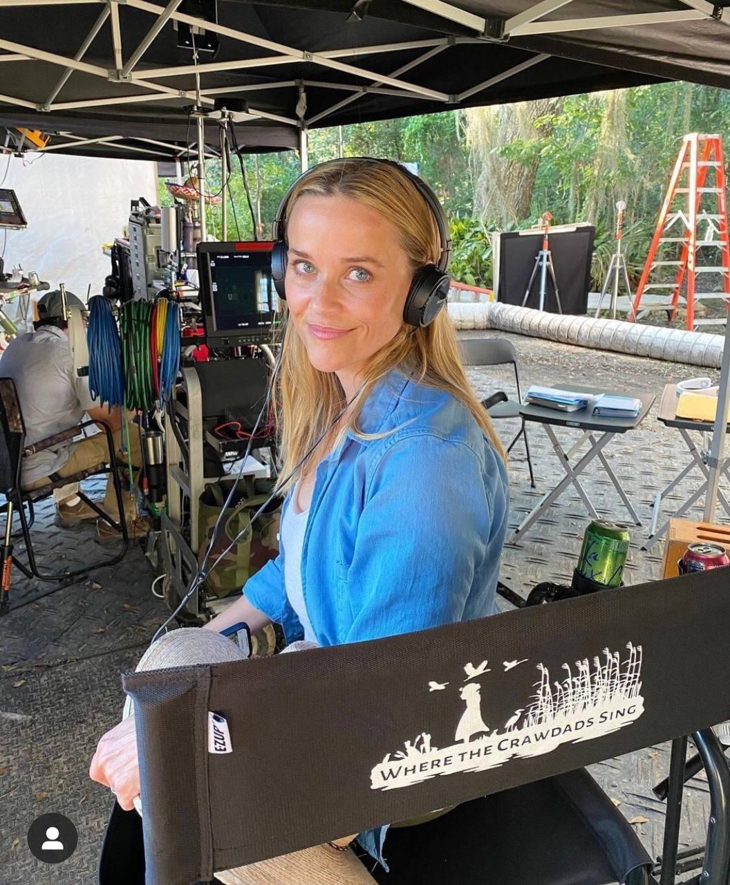 Риз Уизерспун на съемочной площадке фильма "Там, где раки поют"