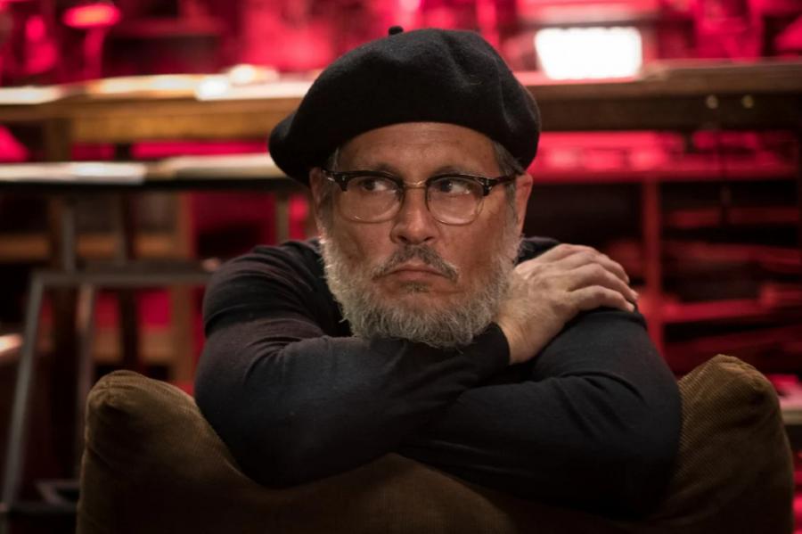 Джонни Депп в фильме "Великий"