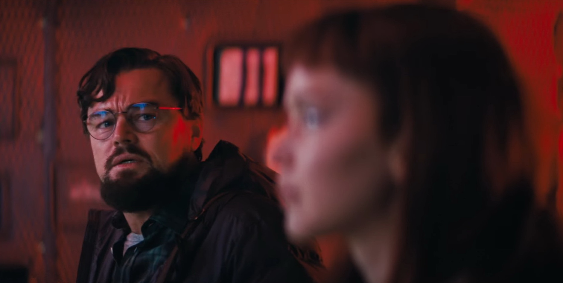 Кадр из фильма "Не смотри вверх"