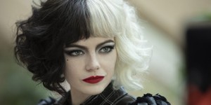 Эмма Стоун снова перевоплотится в Круэллу Де Виль Эмма Стоун снова перевоплотится в Круэллу Де Виль
