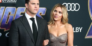 Муж Скарлетт Йоханссон Колин Жост подтвердил слухи о её беременности Муж Скарлетт Йоханссон Колин Жост подтвердил слухи о её беременности