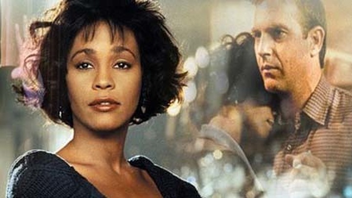 Уитни Хьюстон и Кевин Костнер в фильме "Телохранитель"