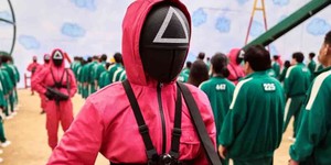 В «Игре в кальмара» засветился реальный телефонный номер. Netflix исправляет катастрофу В «Игре в кальмара» засветился реальный телефонный номер. Netflix исправляет катастрофу