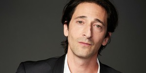 Эдриан Броуди жалеет об отказе от участия во "Властелине колец" Эдриан Броуди жалеет об отказе от участия во "Властелине колец"