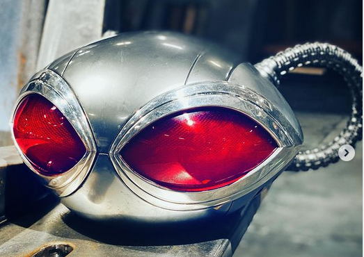 Часть костюма Черной Манты