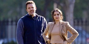 Эротический триллер с Беном Аффлеком снят с проката, но выйдет на стримингах Эротический триллер с Беном Аффлеком снят с проката, но выйдет на стримингах