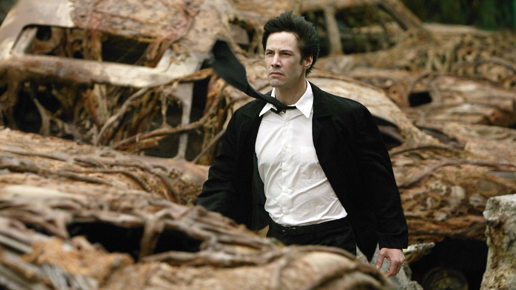 Киану Ривз в фильме "Константин: Повелитель тьмы"