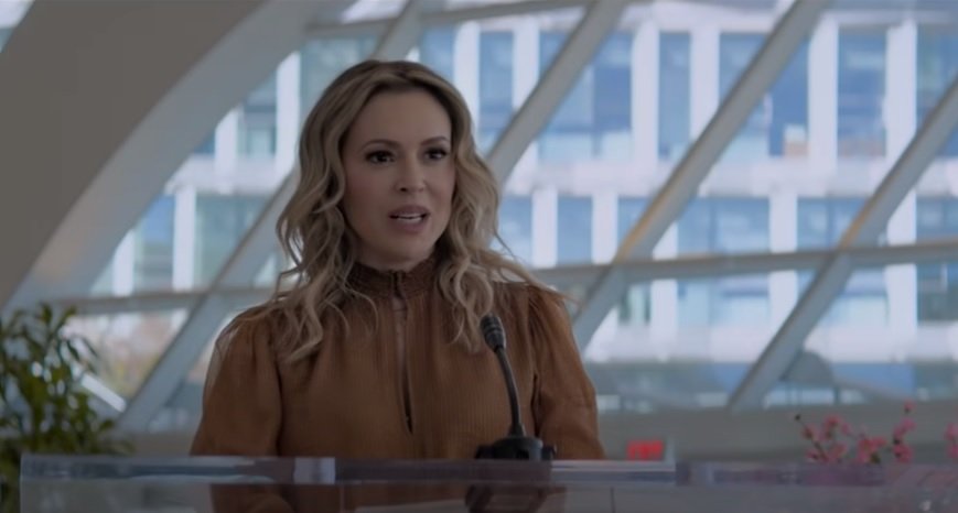 Триллер "Бесстыжая" с Алиссой Милано 