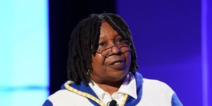 Вупи Голдберг принесла публичные извинения за свои высказывания о холокосте Вупи Голдберг принесла публичные извинения за свои высказывания о холокосте