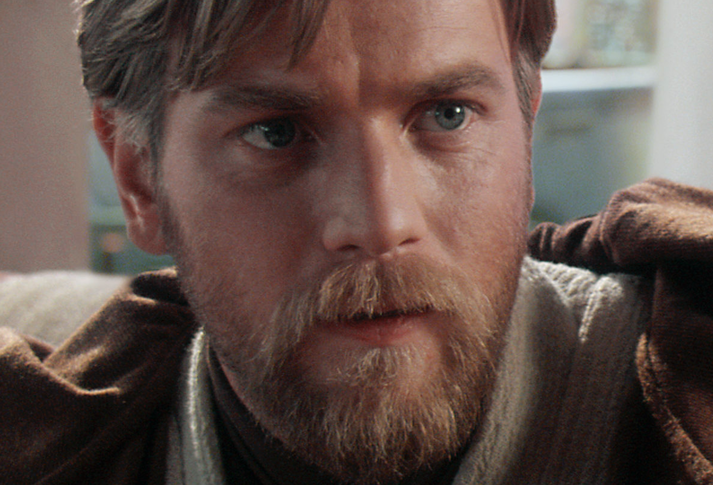 Юэн МакГрегор в образе Оби-Вана Кеноби