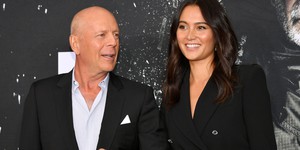 Подарунок та прокляття: Як Брюс Вілліс навчає свою родину любові та стійкості на фоні стрімкої хвороби Подарунок та прокляття: Як Брюс Вілліс навчає свою родину любові та стійкості на фоні стрімкої хвороби