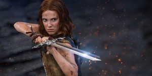 Перший погляд на Міллі Боббі Браун у ролі принцеси-рятівниці в фільмі "Дамсель" на Netflix Перший погляд на Міллі Боббі Браун у ролі принцеси-рятівниці в фільмі "Дамсель" на Netflix