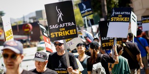 Радісна новина для Голлівуду: Довгоочікуване завершення страйку акторів - угода між SAG-AFTRA та AMPTP Радісна новина для Голлівуду: Довгоочікуване завершення страйку акторів - угода між SAG-AFTRA та AMPTP