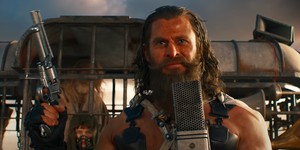 Зухвалий ворог з пустелі, Кріс Хемсворт, обіцяє вражаючу трансформацію у фільмі "Фуріоза" Зухвалий ворог з пустелі, Кріс Хемсворт, обіцяє вражаючу трансформацію у фільмі "Фуріоза"