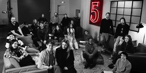 Довгоочікуваний фінал: Виробництво п'ятого сезону "Stranger Things" розпочалося - що очікує глядачів у завершальній главі? Довгоочікуваний фінал: Виробництво п'ятого сезону "Stranger Things" розпочалося - що очікує глядачів у завершальній главі?