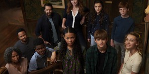 Disney Channel припиняє виробництво "Secrets Of Sulphur Springs" після трьох захоплюючих сезонів Disney Channel припиняє виробництво "Secrets Of Sulphur Springs" після трьох захоплюючих сезонів