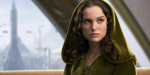 Наталі Портман боялася, що участь у "Зоряних Війнах" може назавжди зруйнувати її кар'єру Наталі Портман боялася, що участь у "Зоряних Війнах" може назавжди зруйнувати її кар'єру