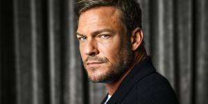 Від адреналіну до аутентичності: Зірка "Річера", Алан Річсон, виходить за межі жанру та шукає ролі історичних постатей Від адреналіну до аутентичності: Зірка "Річера", Алан Річсон, виходить за межі жанру та шукає ролі історичних постатей