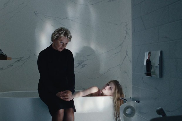 Анастасія Пустовіт та Ірма Вітовська