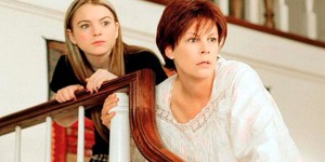 Ліндсі Лохан і Джеймі Лі Кертіс знову разом на екрані у сиквелі культової комедії "Шалена п'ятниця" Ліндсі Лохан і Джеймі Лі Кертіс знову разом на екрані у сиквелі культової комедії "Шалена п'ятниця"