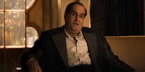 Колін Фаррелл розповів, що серіал «Пінгвін» від DC буде "надзвичайно насильницьким" та "жорстоким" Колін Фаррелл розповів, що серіал «Пінгвін» від DC буде "надзвичайно насильницьким" та "жорстоким"