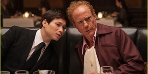 Новий вимір шпигунського трилера: Ексклюзивний трейлер серіалу "The Sympathizer" з Робертом Дауні-молодшим Новий вимір шпигунського трилера: Ексклюзивний трейлер серіалу "The Sympathizer" з Робертом Дауні-молодшим