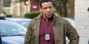 Рассел Хорнсбі долучається до акторського складу фільму "Жінка в саду" від Blumhouse/Universal