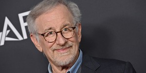 Після 47 років, Стівен Спілберг знову здивує глядачів новим екстраординарним фільмом про НЛО Після 47 років, Стівен Спілберг знову здивує глядачів новим екстраординарним фільмом про НЛО