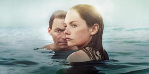 Домінік Вест підтримав Рут Вілсон та розкрив правду про секс-сцени у скандальному серіалі "Коханці"