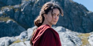 Назанін Боніаді відмовляється від ключової ролі у другому сезоні "Персні влади" заради активізму Назанін Боніаді відмовляється від ключової ролі у другому сезоні "Персні влади" заради активізму