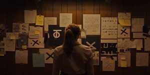 Ніколас Кейдж у найстрашнішій ролі в новому лякаючому тизері майбутнього фільму жахів "Довгі ноги" Ніколас Кейдж у найстрашнішій ролі в новому лякаючому тизері майбутнього фільму жахів "Довгі ноги"